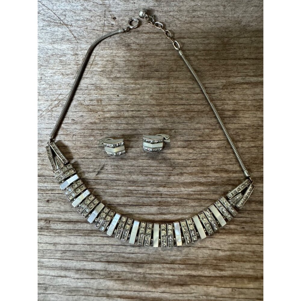 Vintage 1940s DOSO Demi Parure Necklace Earrings Set - Picture 11 of 16